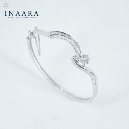 Triangular Star Bangle 3