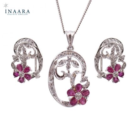 Floral Pendant Set