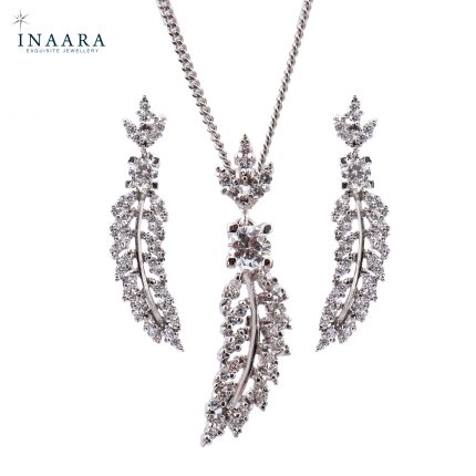 Dynasty Pendant Set