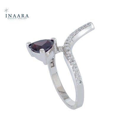 Elegant Garnet Ring 1