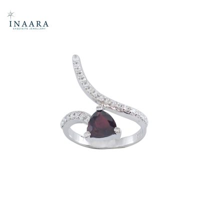 Elegant Garnet Ring