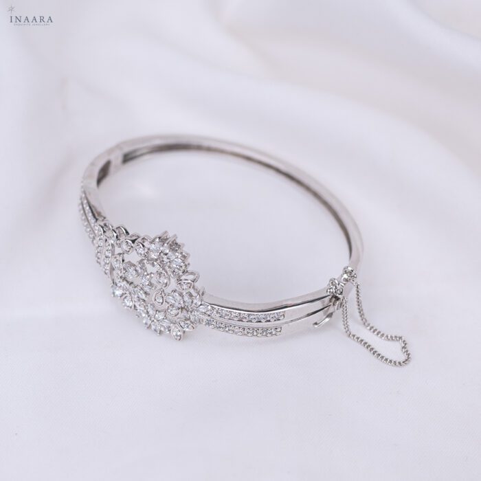 Celestara Bangle 3