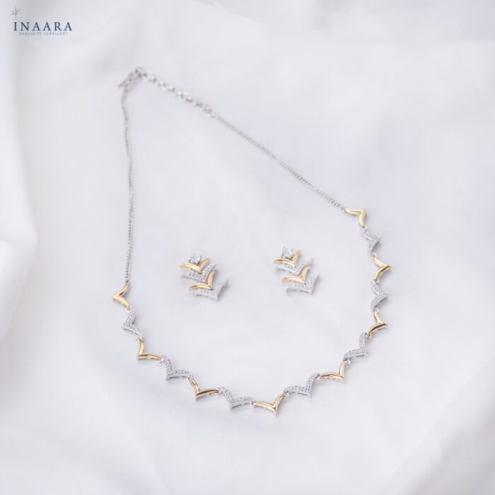 Dawn Crest Necklace Set - Image 3