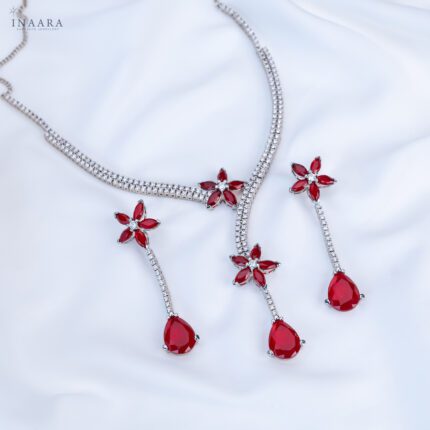 Scarlet Petal Necklace Set