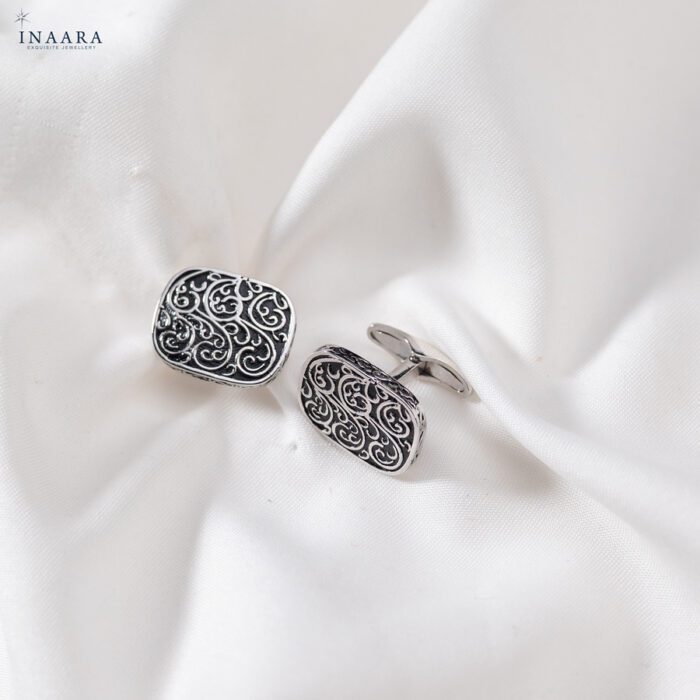 Royal Antique Cufflinks - Image 3