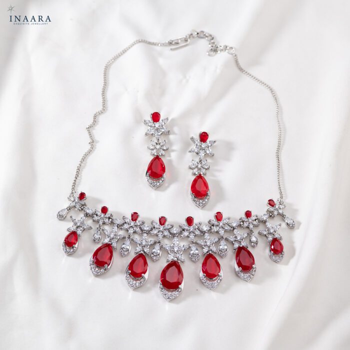 Scarlet Empress Necklace Set - Image 2